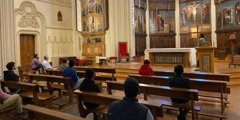 El cardenal Osoro preside la institución de ministerios de acólito y lector en el Seminario Conciliar