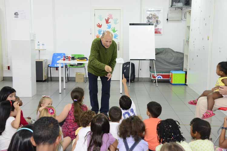 El centro residencial Sínodo 2005 organiza una fiesta de final de curso