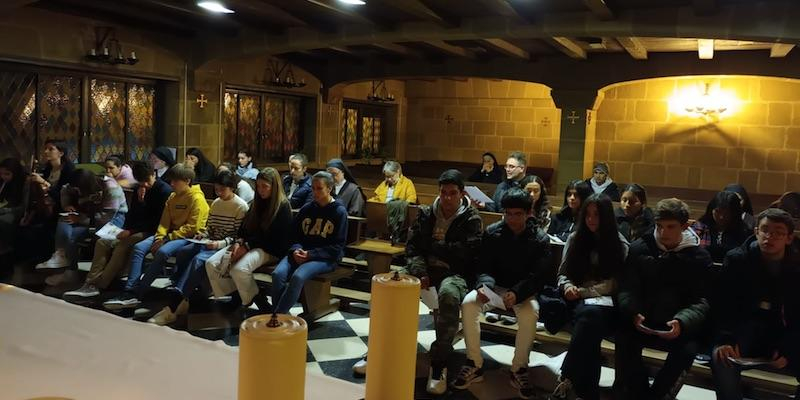 La hermana Susana López, subdirectora de Pastoral Vocacional afirma que «los consagrados y consagradas son luces que alumbran la vida de nuestra ciudad»