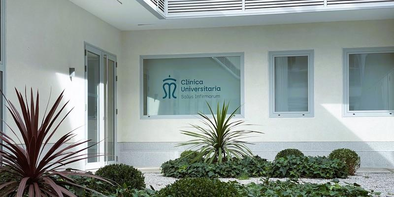 El arzobispo de Madrid visita las nuevas instalaciones de Salus Infirmorum en Madrid