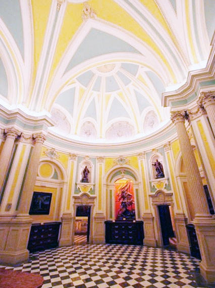 “Pintura mural en la Comunidad de Madrid”, en el Monasterio de Comendadoras de Santiago el Mayor