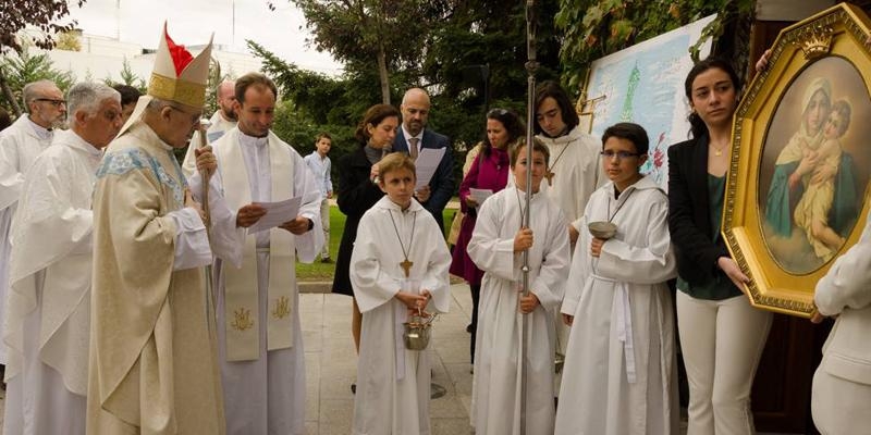 El arzobispo celebra los 50 años en España de Schoenstatt con una Misa multitudinaria