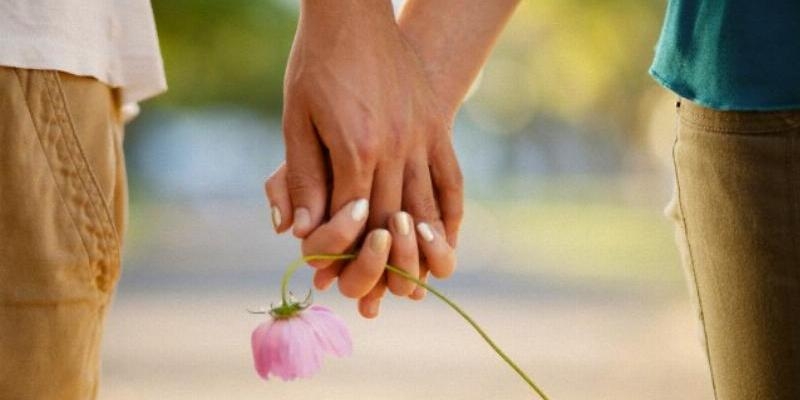 La basílica pontificia de San Miguel acoge una nueva vigilia eucarística con catequesis para parejas