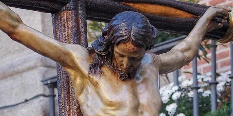 La Hermandad de los Estudiantes prepara su estación de penitencia con un triduo al Cristo de la Fe y del Perdón