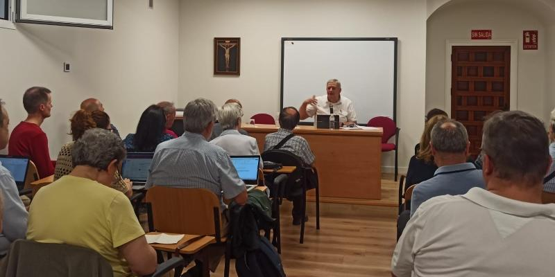José Luis Segovia, en la presentación de la Plataforma Interdiocesana de Migraciones: «El centro son las personas que necesitan nuestra cercanía, apoyo y fraternidad»