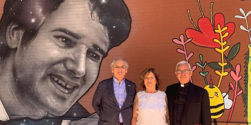 El Instituto El Burgo-Ignacio Echeverría de Las Rozas inaugura este jueves un grafiti con la imagen del joven 'héroe'