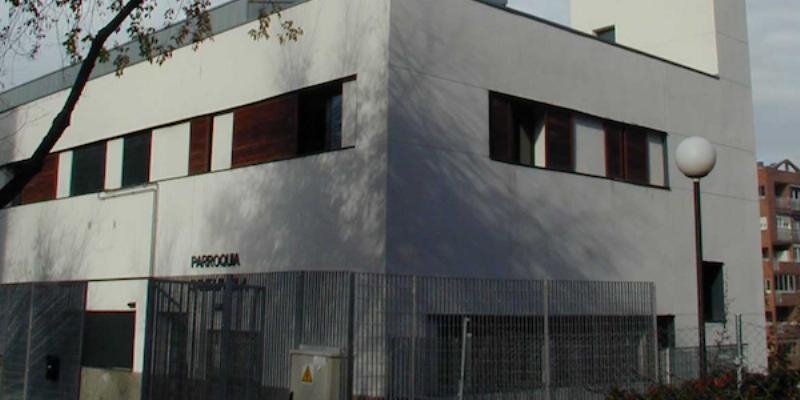 Santa Paula clausura el curso pastoral con una Misa de acción de gracias