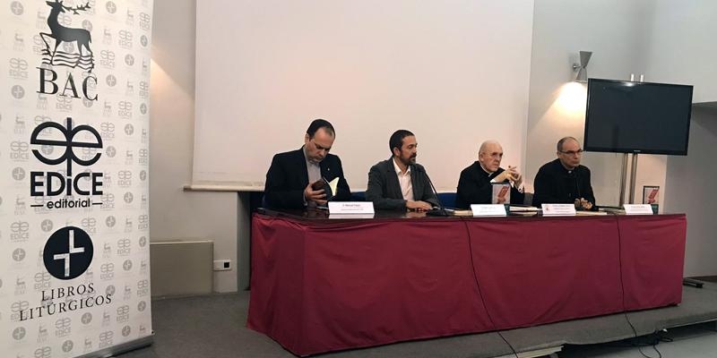 El cardenal Osoro subraya el ejemplo de los diáconos «para toda la gente que quiera ser servidora»