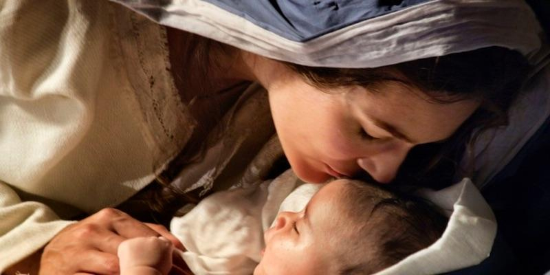 San Manuel González visita el belén monumental de San Sebastián de los Reyes dentro de su plan navideño