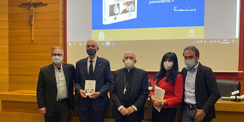 El arzobispo agradece que Francisco muestre que «el Evangelio es posible»