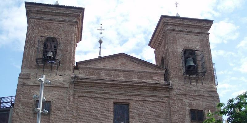 El templo eucarístico diocesano acoge el retiro de Cuaresma de la Adoración Nocturna Femenina Española