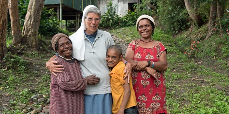 Lorena Jenal, una misionera suiza galardonada por su lucha contra la «caza de brujas»