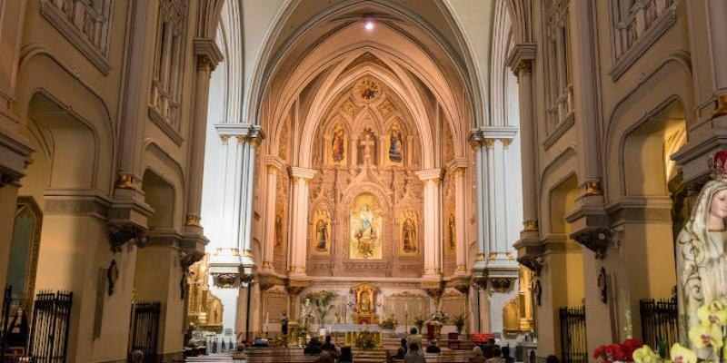 Nuestra Señora de los Ángeles celebra una Misa funeral por la madre de Francisco Cañestro