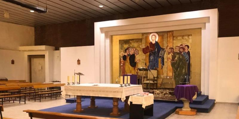 El arzobispo de Madrid administra el sacramento de la Confirmación en María Madre del Amor Hermoso de Villaverde