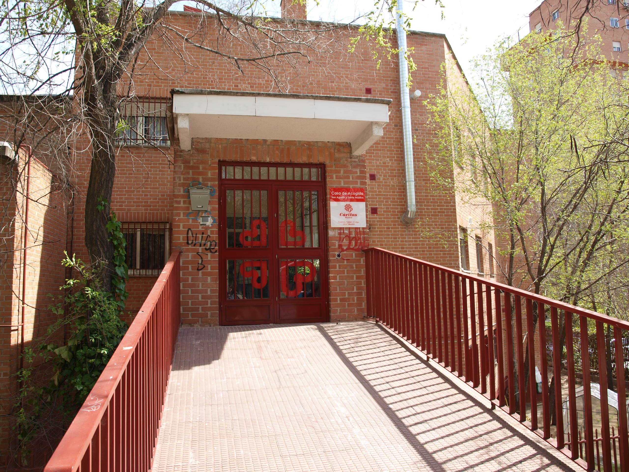 La casa de acogida San Agustín y Santa Mónica acoge un encuentro de reflexión con motivo de la I Jornada Mundial de los Pobres