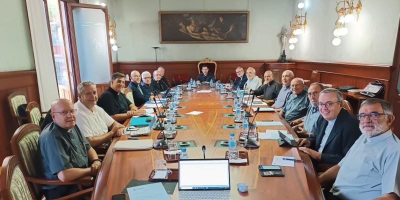 Primer Consejo Episcopal del curso