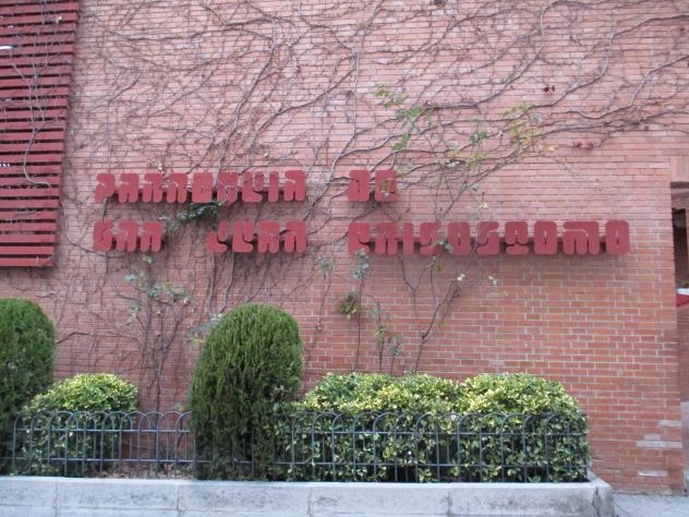 La parroquia San Juan Crisóstomo recibe a la imagen peregrina de la Almudena en el 50 aniversario de su erección canónica