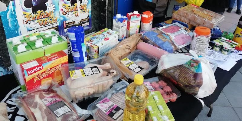 Santa Genoveva Torres Morales de Majadahonda reparte más de una tonelada de alimentos en su campaña de Navidad