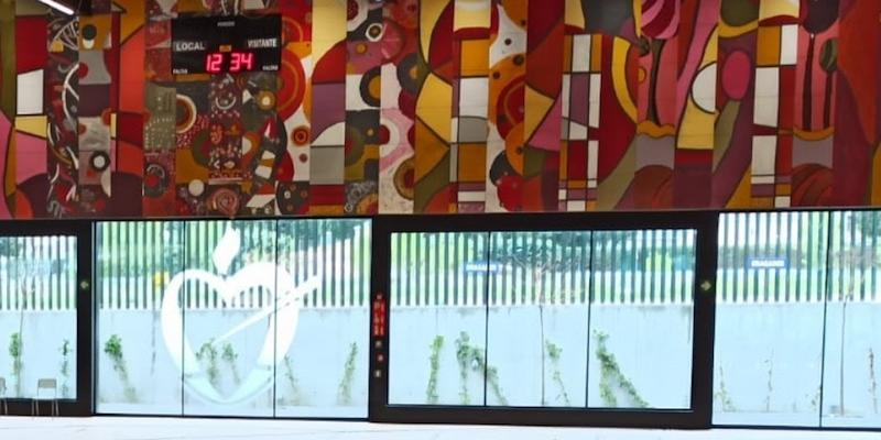 El cardenal Osoro bendice las nuevas instalaciones del polideportivo del colegio San Agustín Los Negrales