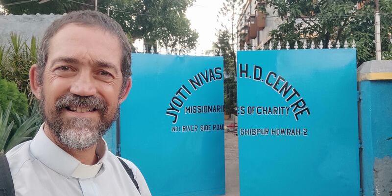 Pedro Jara, diácono permanente de Madrid, presente en el Congreso de Vocaciones de la CEE: «La irrupción de la Palabra de Dios encarnada entre los pobres es capaz de transformar sus vidas»