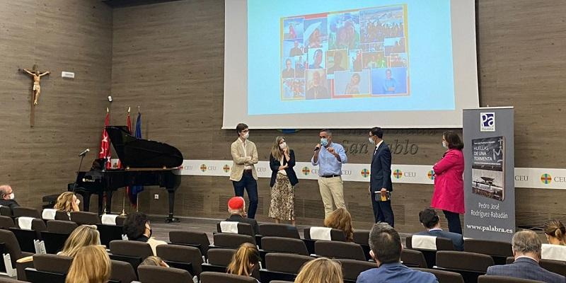 Presentado el libro del décimo aniversario de la JMJ: «Después de la tormenta todo cobró sentido»